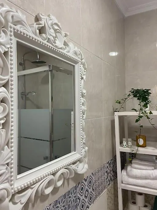 Casa Mina Cadiz公寓 0*, 加的斯